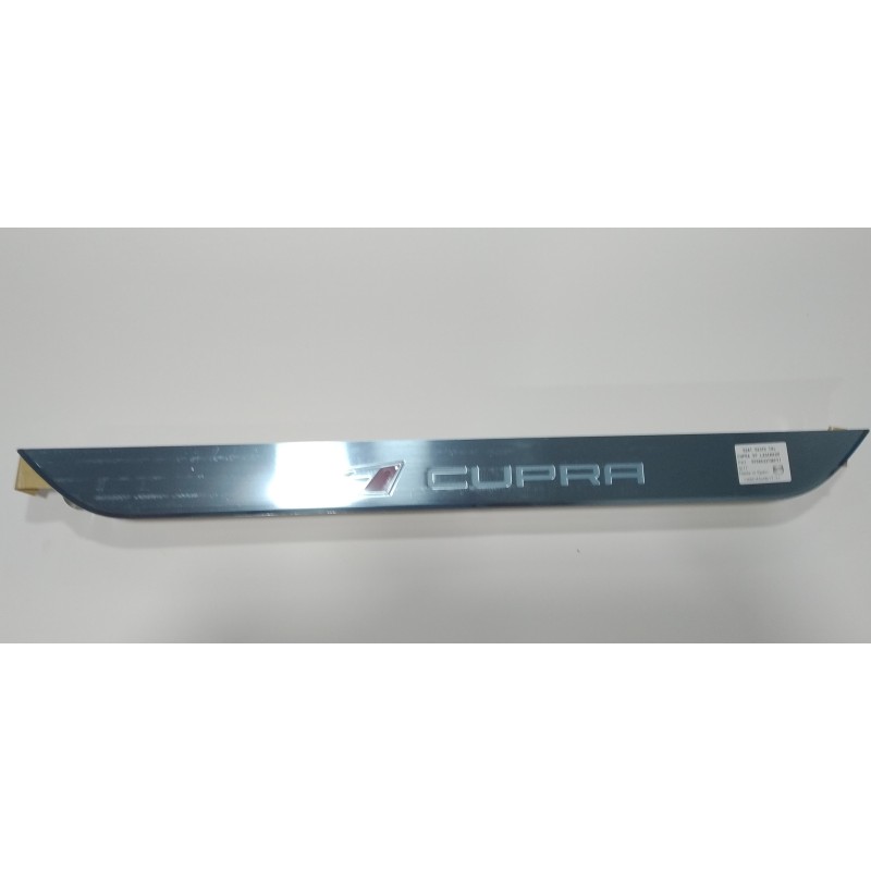 ESTRIBERA INT LEON CUPRA 5 PTAS (2013-2020)